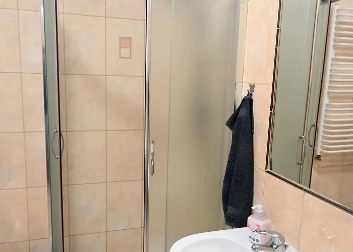 Dwupoziomowy, Duzy Z Garazem I Sauna Apartamento *