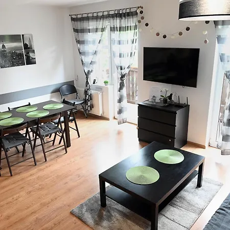 Dwupoziomowy, Duzy Z Garazem I Sauna