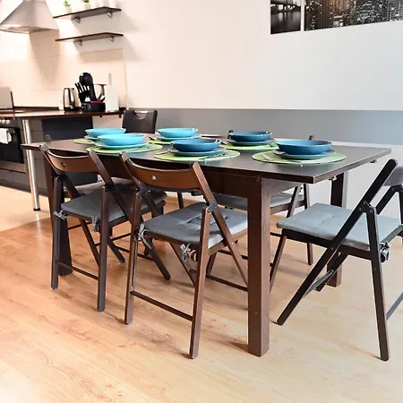 Dwupoziomowy, Duzy Z Garazem I Sauna Sklářská Poruba